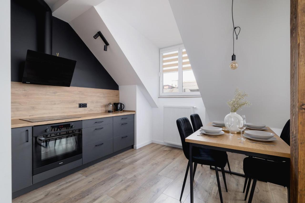 Cosy Apartments Kosciuszki Near The Main Train Station By Noclegi Renters Катовице Экстерьер фото