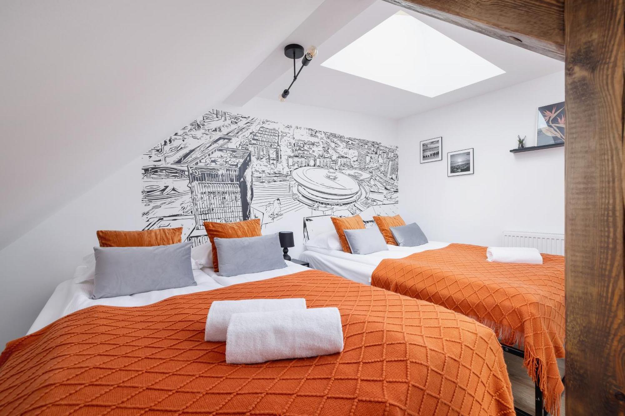 Cosy Apartments Kosciuszki Near The Main Train Station By Noclegi Renters Катовице Экстерьер фото