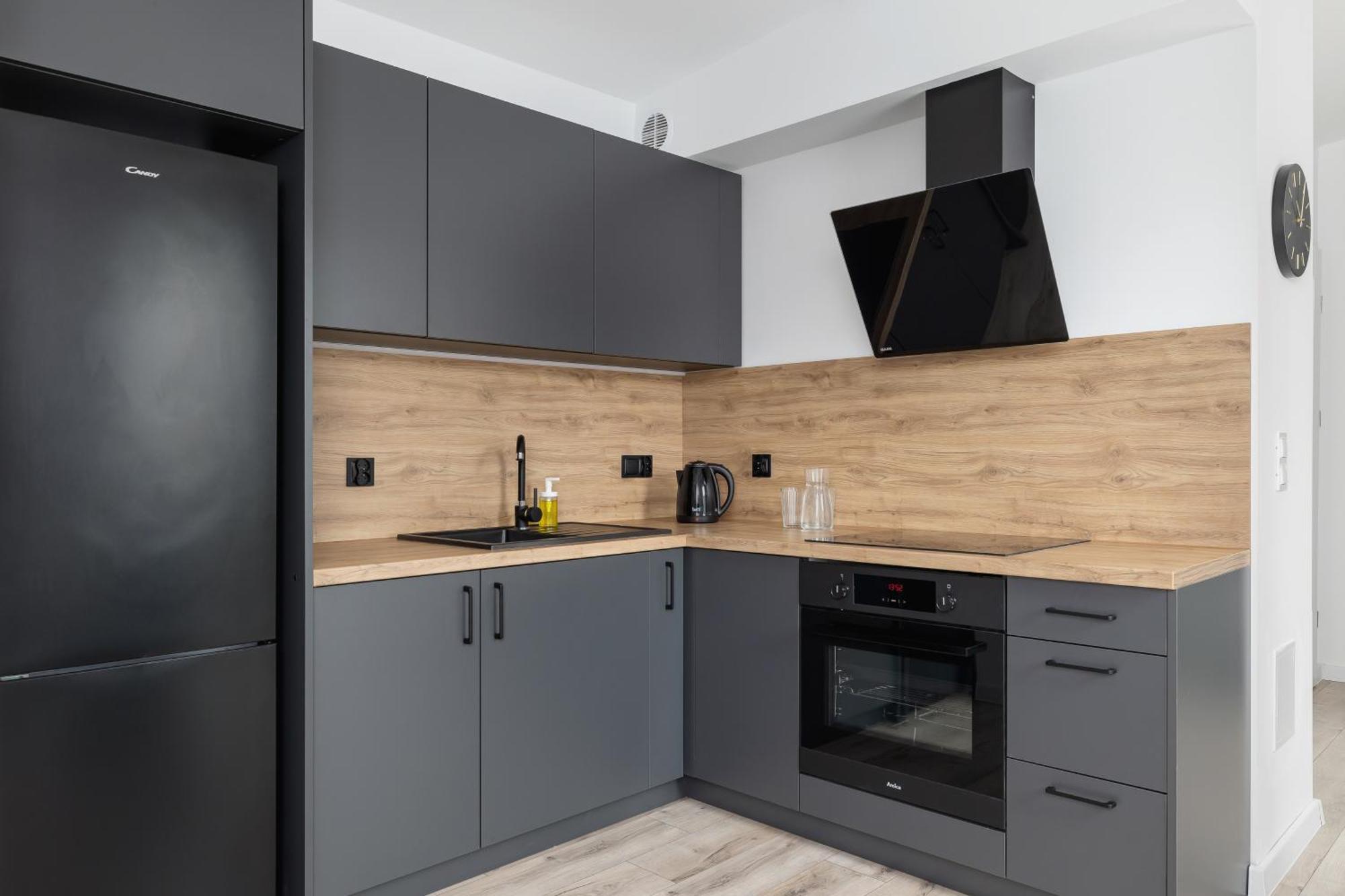 Cosy Apartments Kosciuszki Near The Main Train Station By Noclegi Renters Катовице Экстерьер фото
