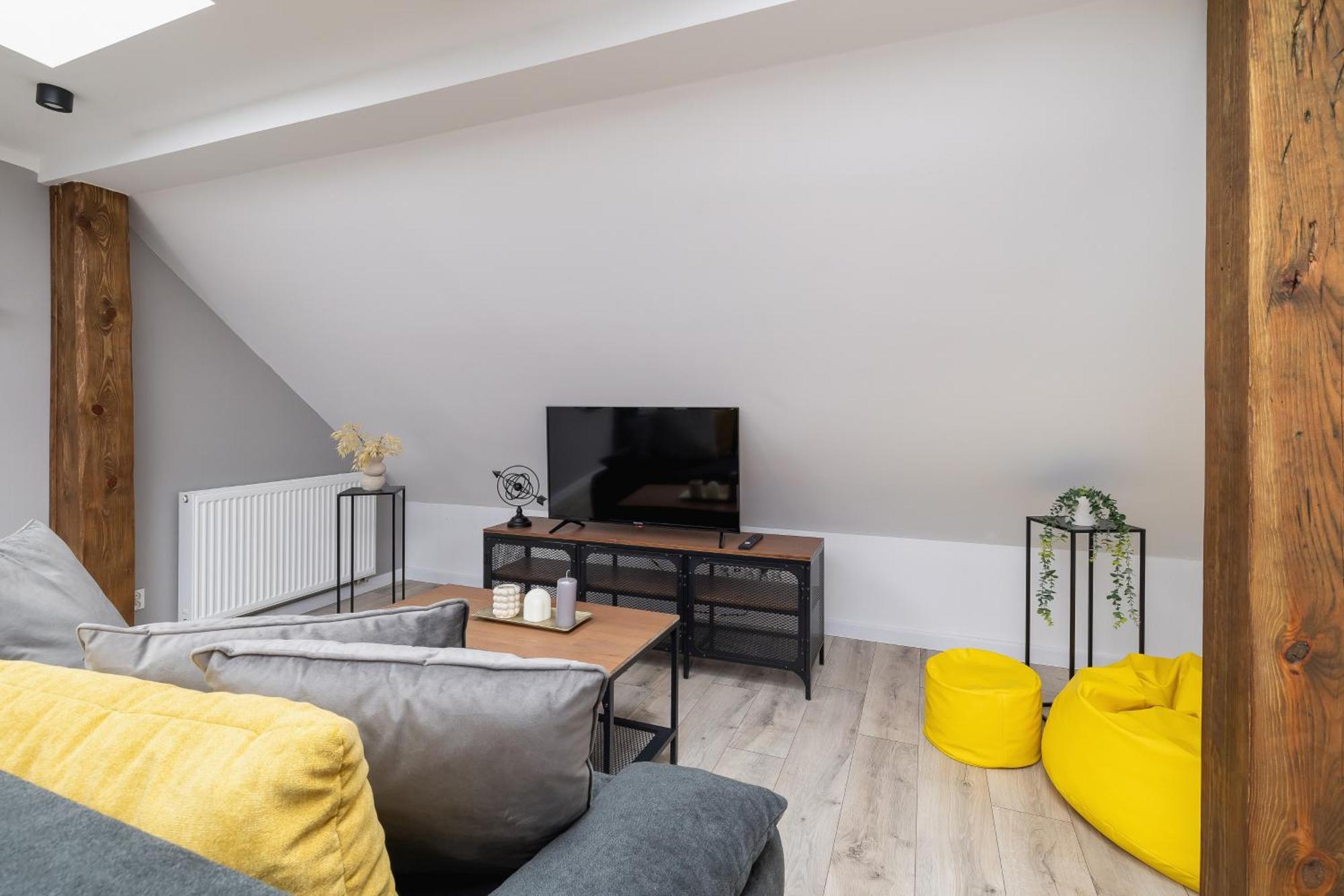 Cosy Apartments Kosciuszki Near The Main Train Station By Noclegi Renters Катовице Экстерьер фото