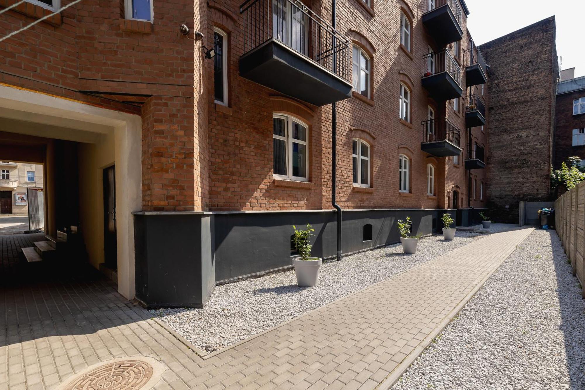 Cosy Apartments Kosciuszki Near The Main Train Station By Noclegi Renters Катовице Экстерьер фото